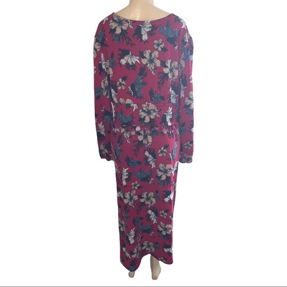 Suzanne Betro PLUS Floral Red & Blue Soft Plush Maxi Sweater Dress - Picture 2 of 5